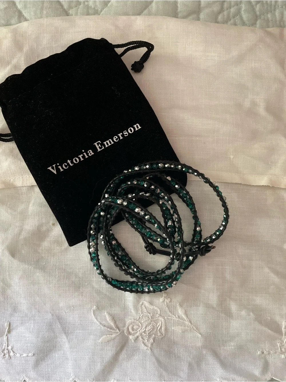 Victoria Emerson Silver & Emerald Beaded Boho Leather Wrap Toggle Bracelet w/bag